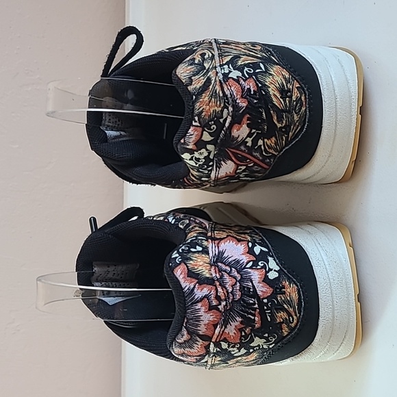 Nike AIR MAX 1 Heritage SPRING MIX Black Floral  Women's Size 7 Rare - Picture 6 of 14